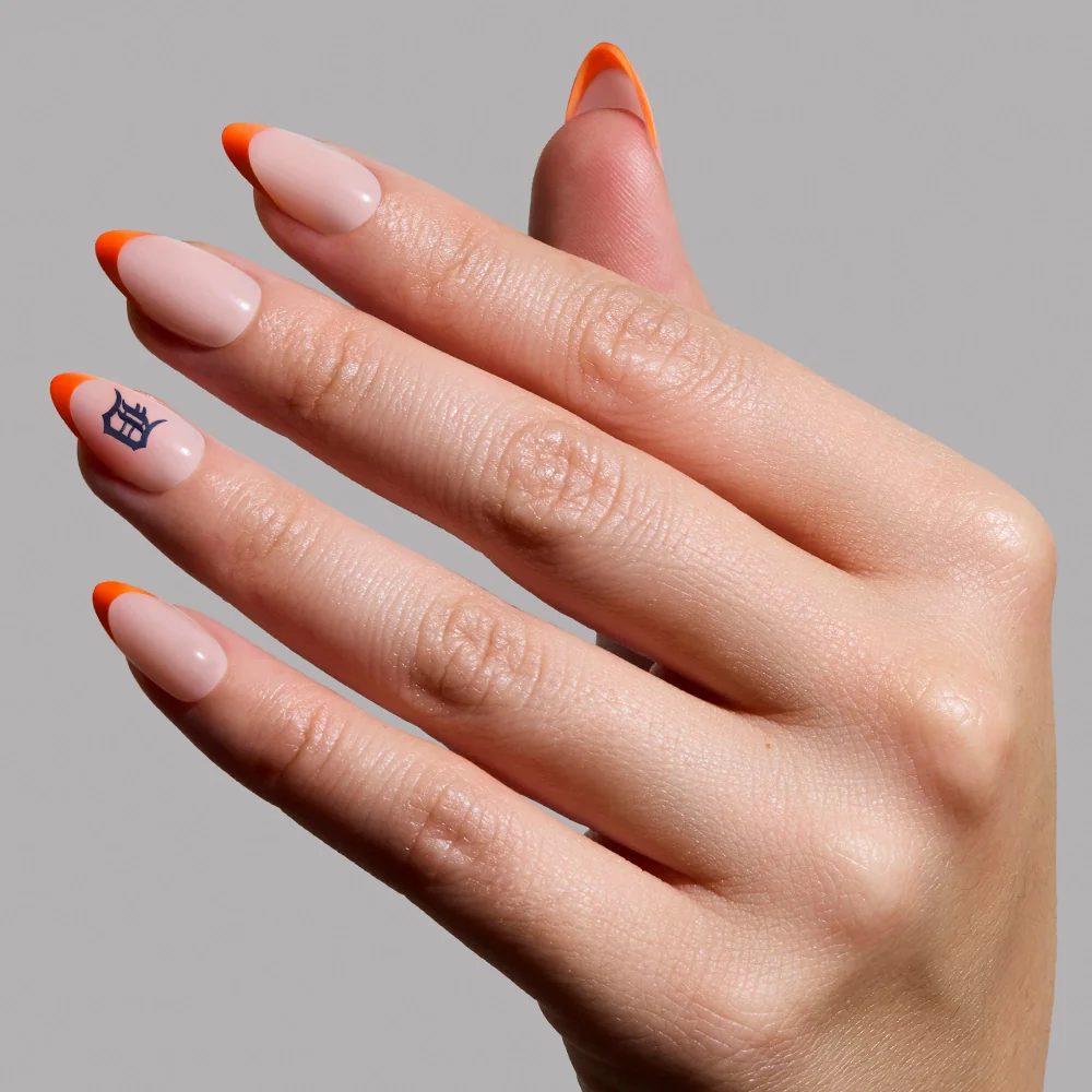 Detroit Tigers Press-On Nail Set - Image 2