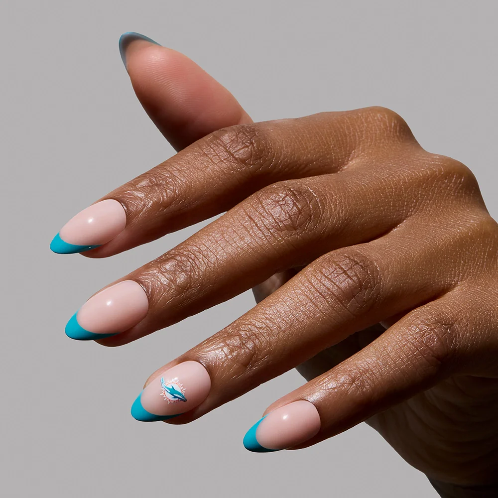 Miami Dolphins Press-On Nail Set - Image 3