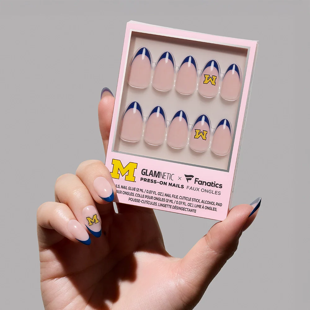 Michigan Wolverines Press-On Nail Set - Image 2